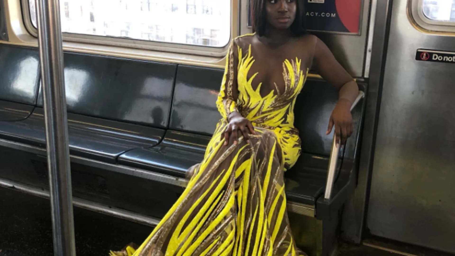 Brooklyn woman's prom dress picture goes viral