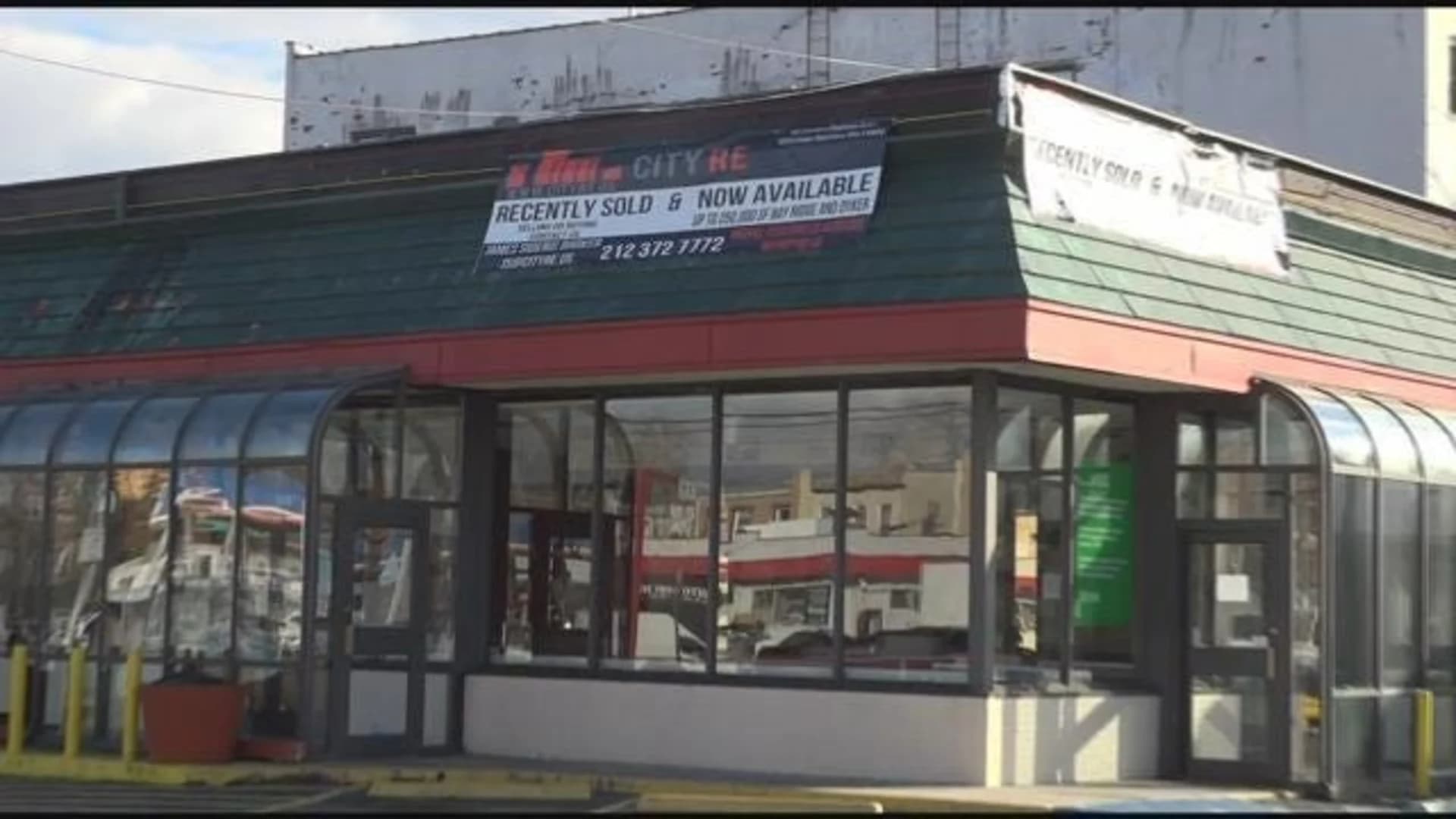 Plan to convert Nathan's into a school draws community backlash