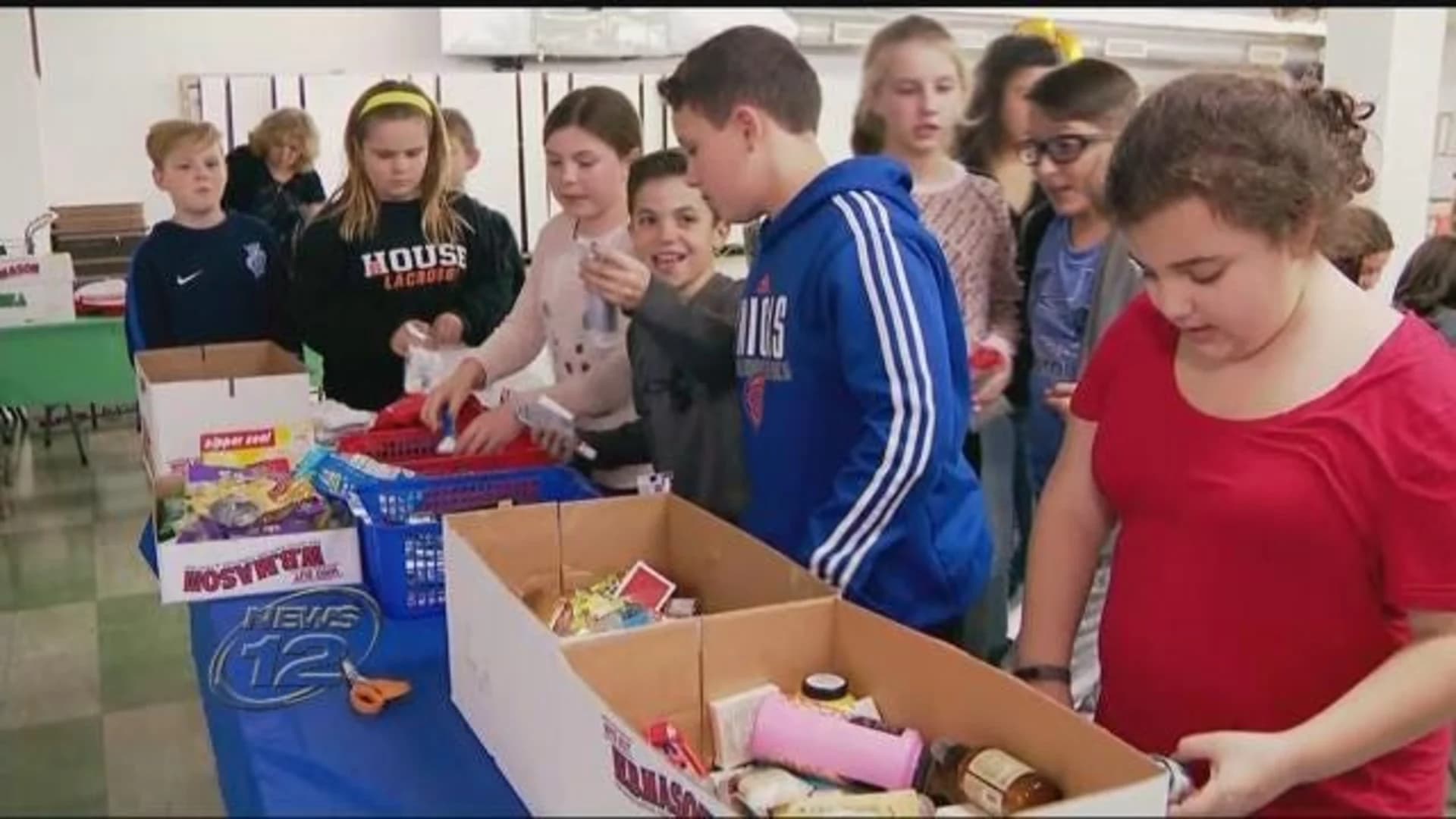 Students prepare holiday gifts for US troops in Afghanistan