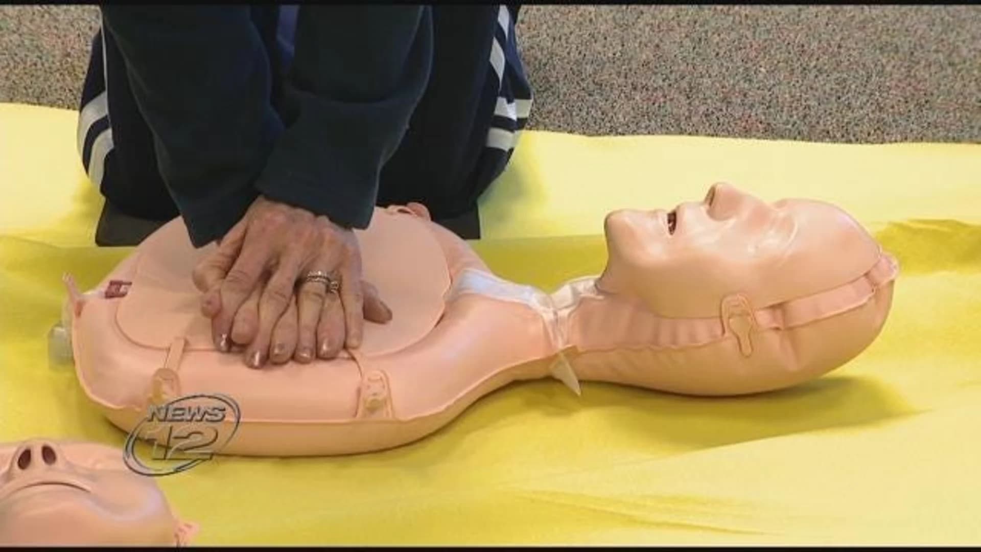 Suffolk offers free CPR classes for teens and adults