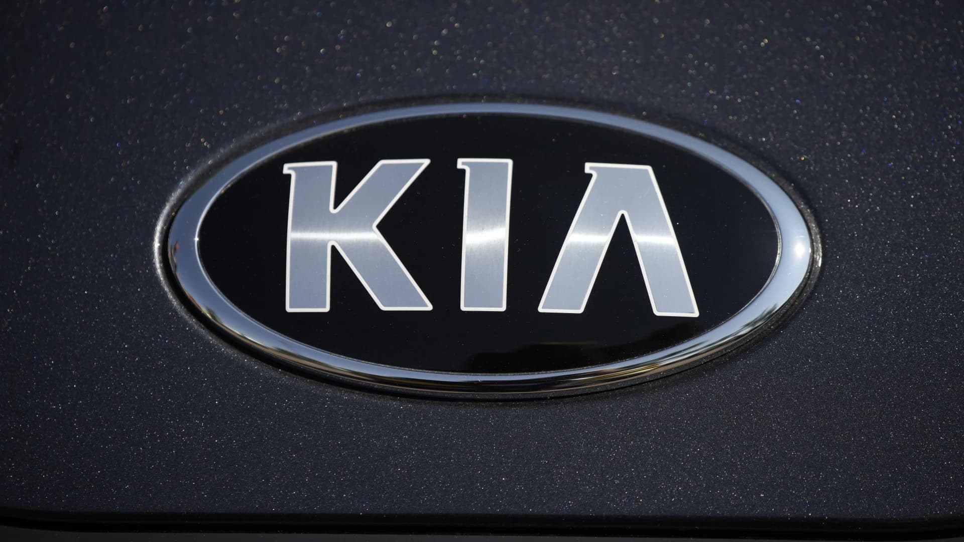 Park outside: Kia recalls SUVs again for risk of engine fire
