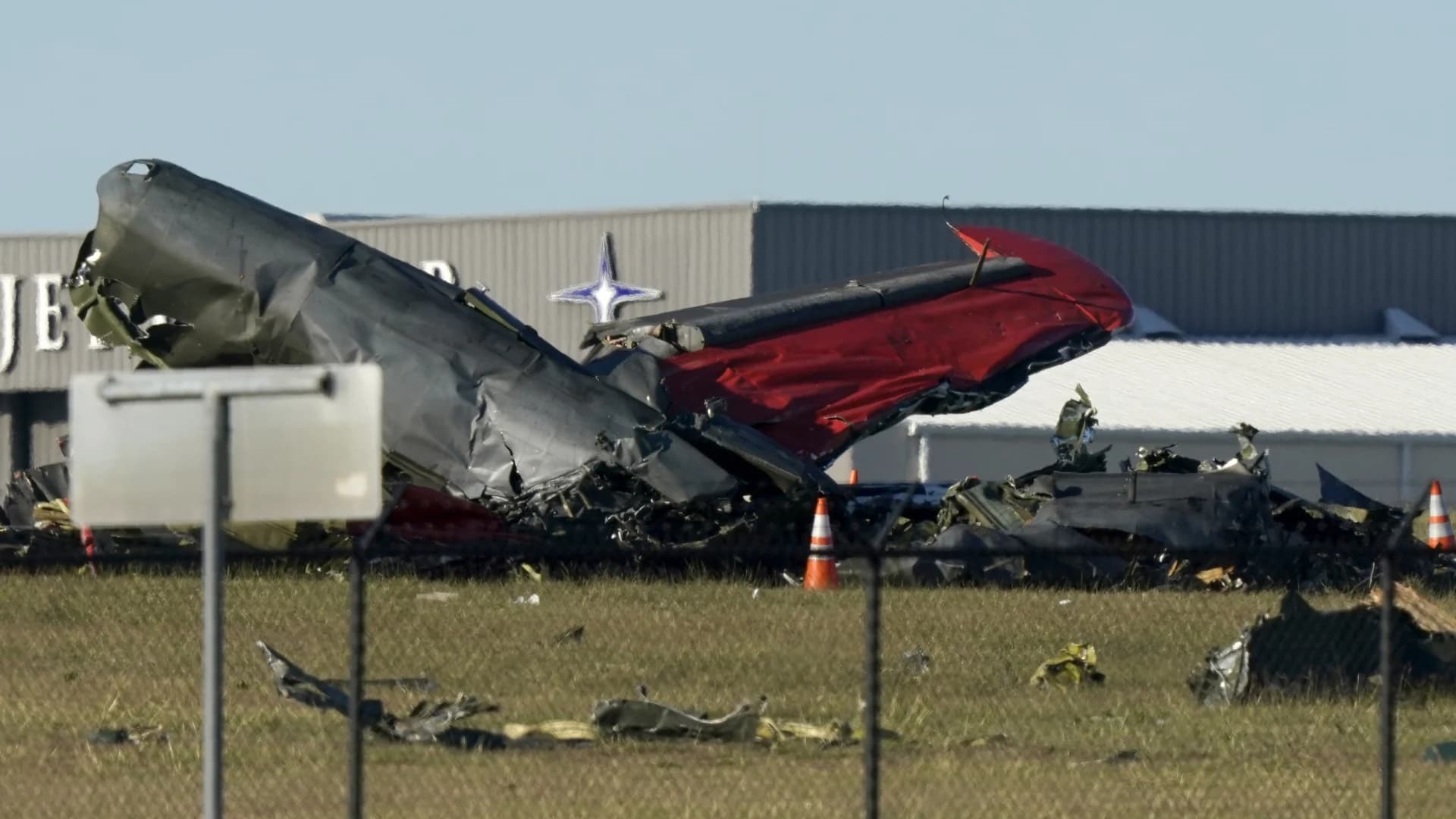 Dallas air show victims named; NTSB investigation underway