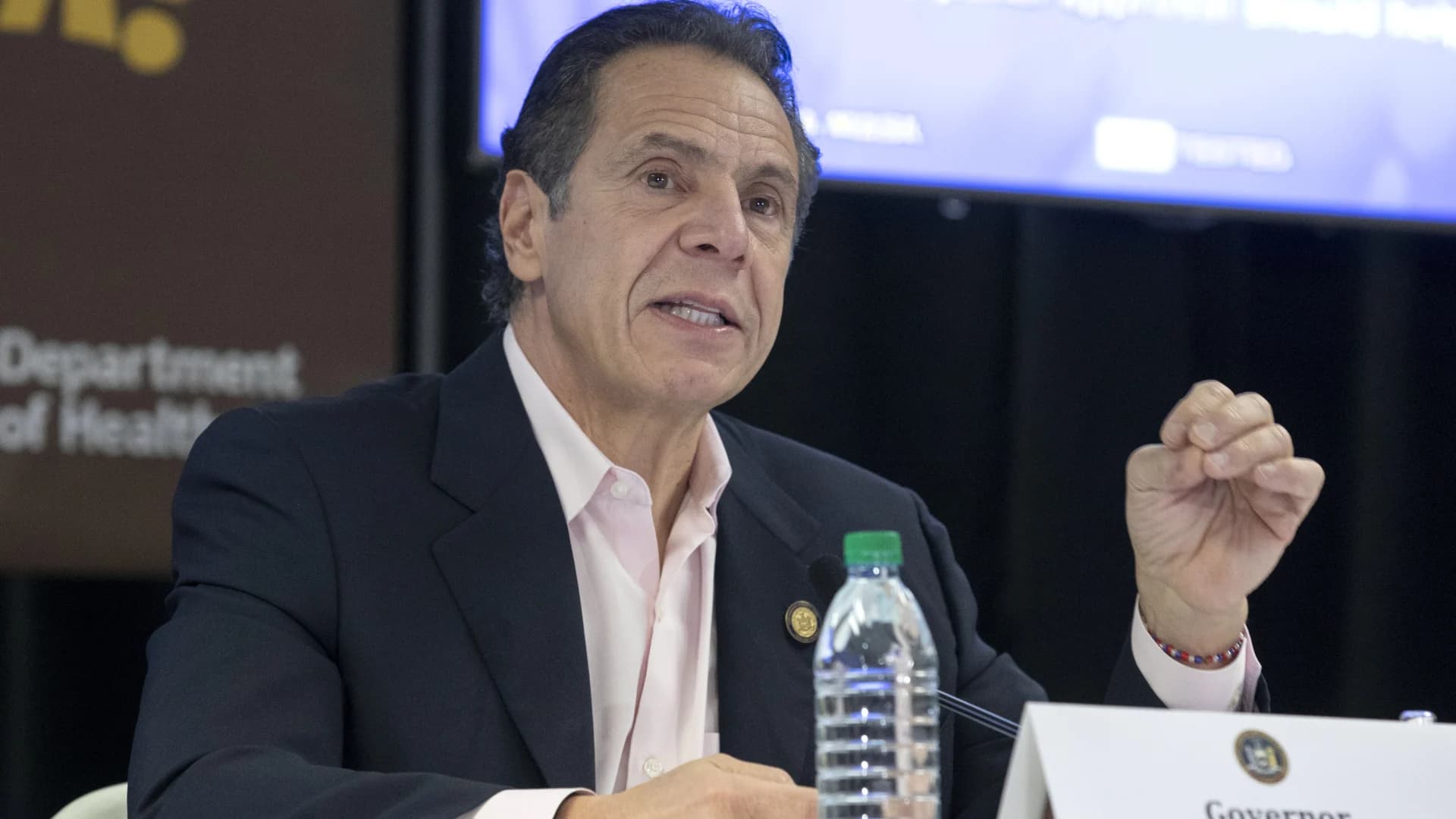 Another ex-aide calls Cuomo’s office conduct inappropriate